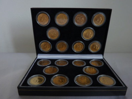 20 full sovereigns found during a Crawley property assessment by Clearance Service